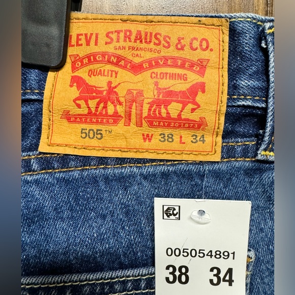 2 pairs!! NEW! Levi’s 505™ REGULAR FIT MEN'S JEANS, Medium Stone Wash, 38x34 - Picture 5 of 14